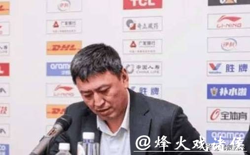又输了!45岁少帅,上任后5胜12负,将季后赛球队,带到了倒数第3 又输了!45岁少帅,上任后5胜12负,将季后赛球队,带到了倒数第3