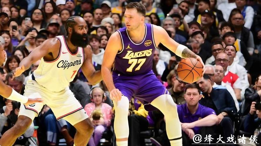 卡登合砍53分力压詹皇36分,快船击败湖人赢下洛城德比 卡登合砍53分力压詹皇36分,快船击败湖人赢下洛城德比